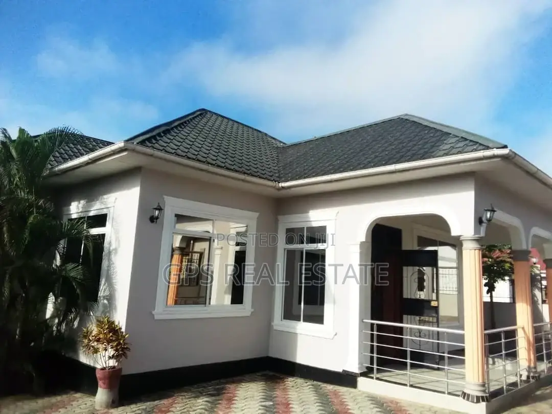 3bdrm House in Mbezi Msakuzi, Kinondoni for sale