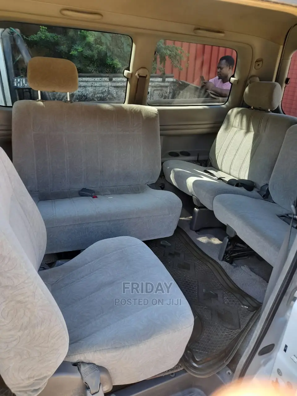 Toyota Noah 2001 Pearl