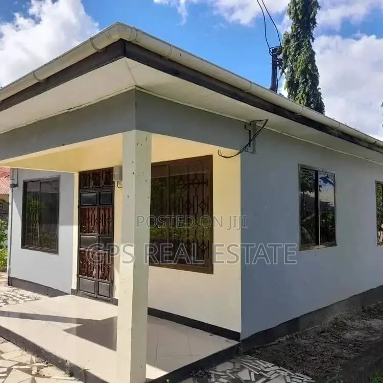 3bdrm House in Kimara Suka, Kinondoni for sale