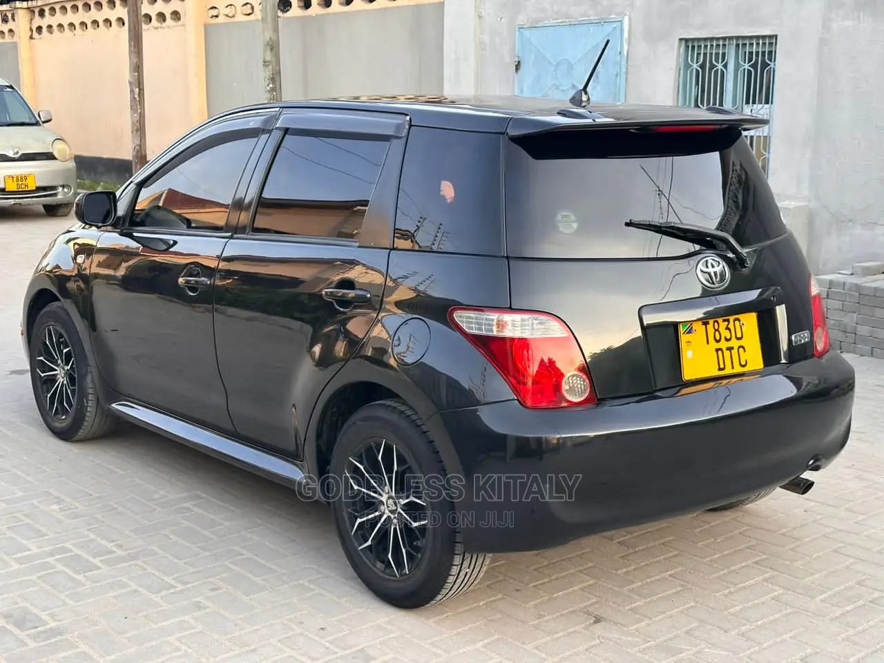 Toyota IST 2006 Black