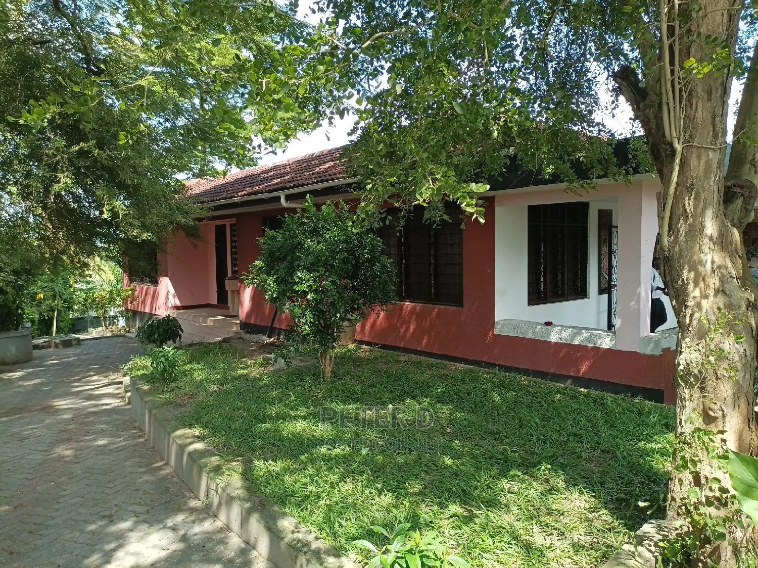5bdrm Apartment in Kimara for rent