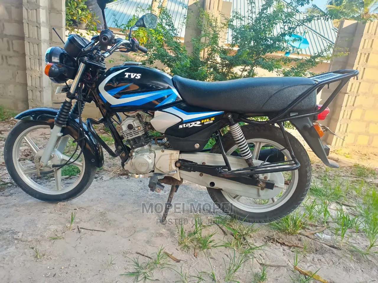 TVS 2022 Blue