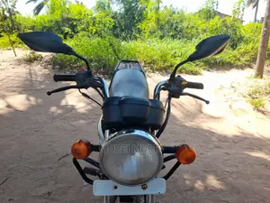TVS HLX 125 2021 Blue