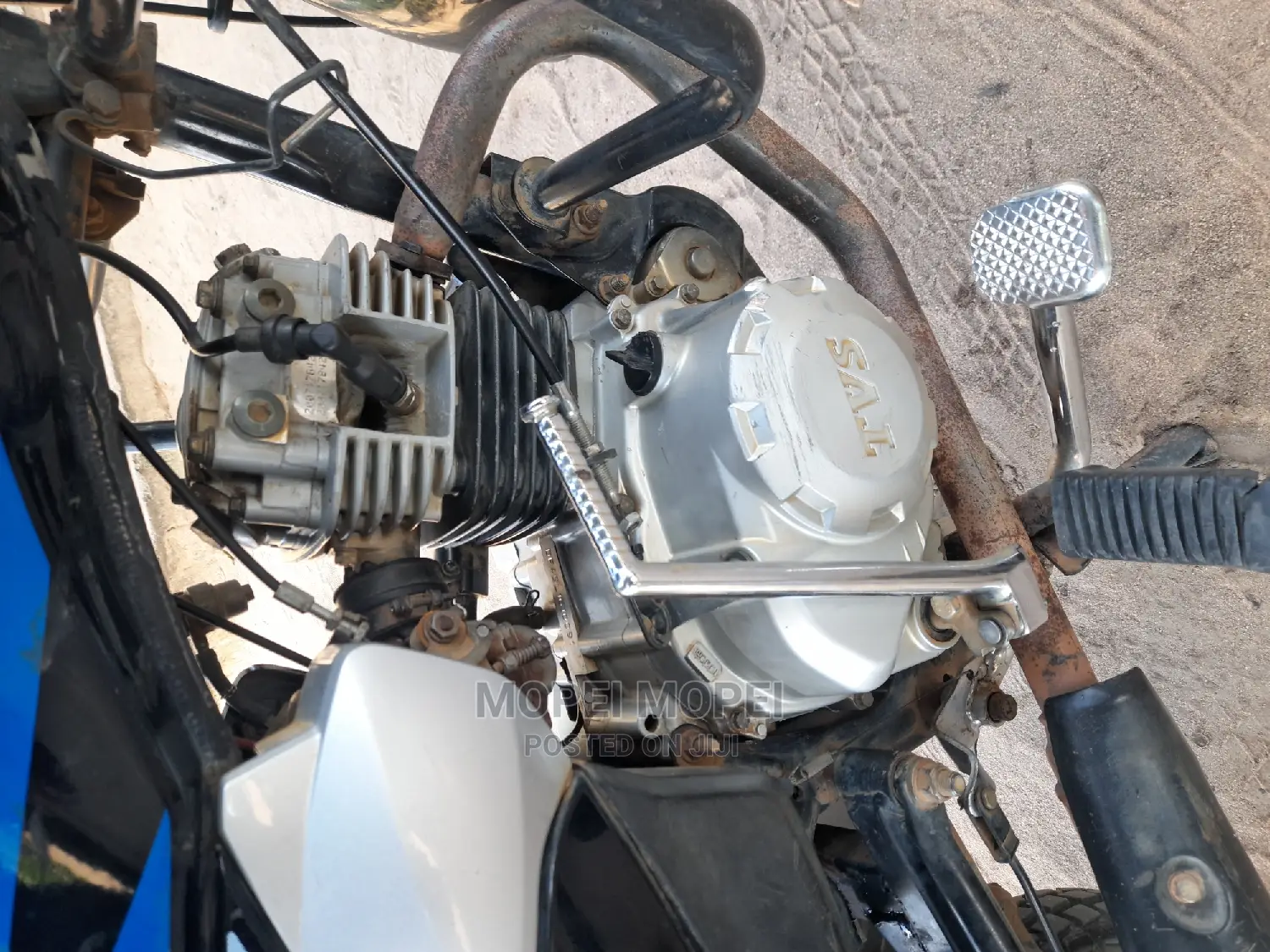 TVS HLX 125 2021 Blue