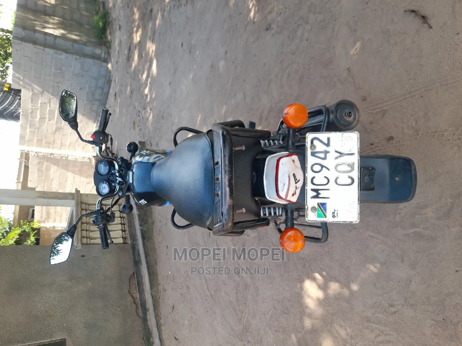 TVS HLX 125 2021 Blue