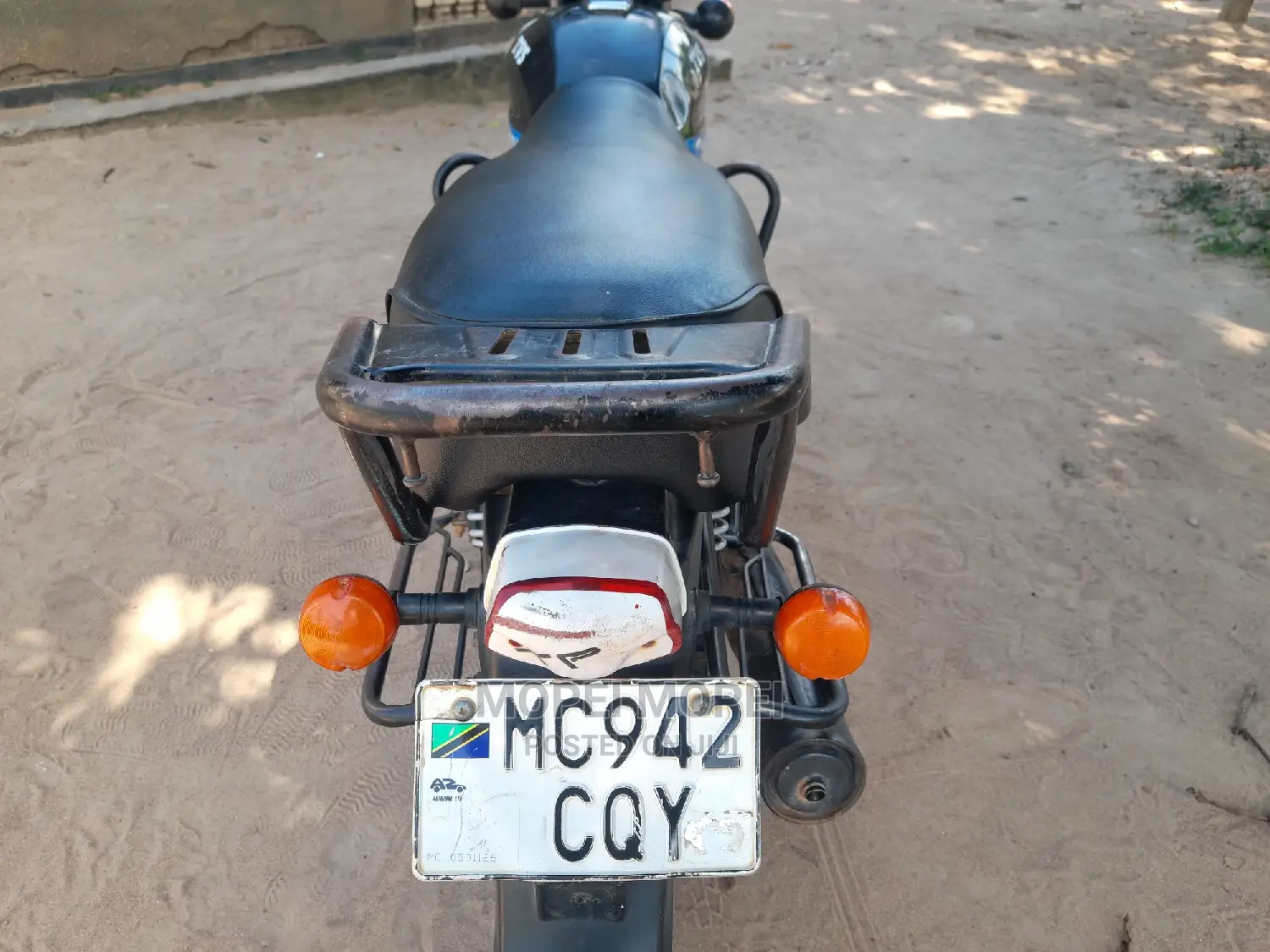 TVS HLX 125 2021 Blue