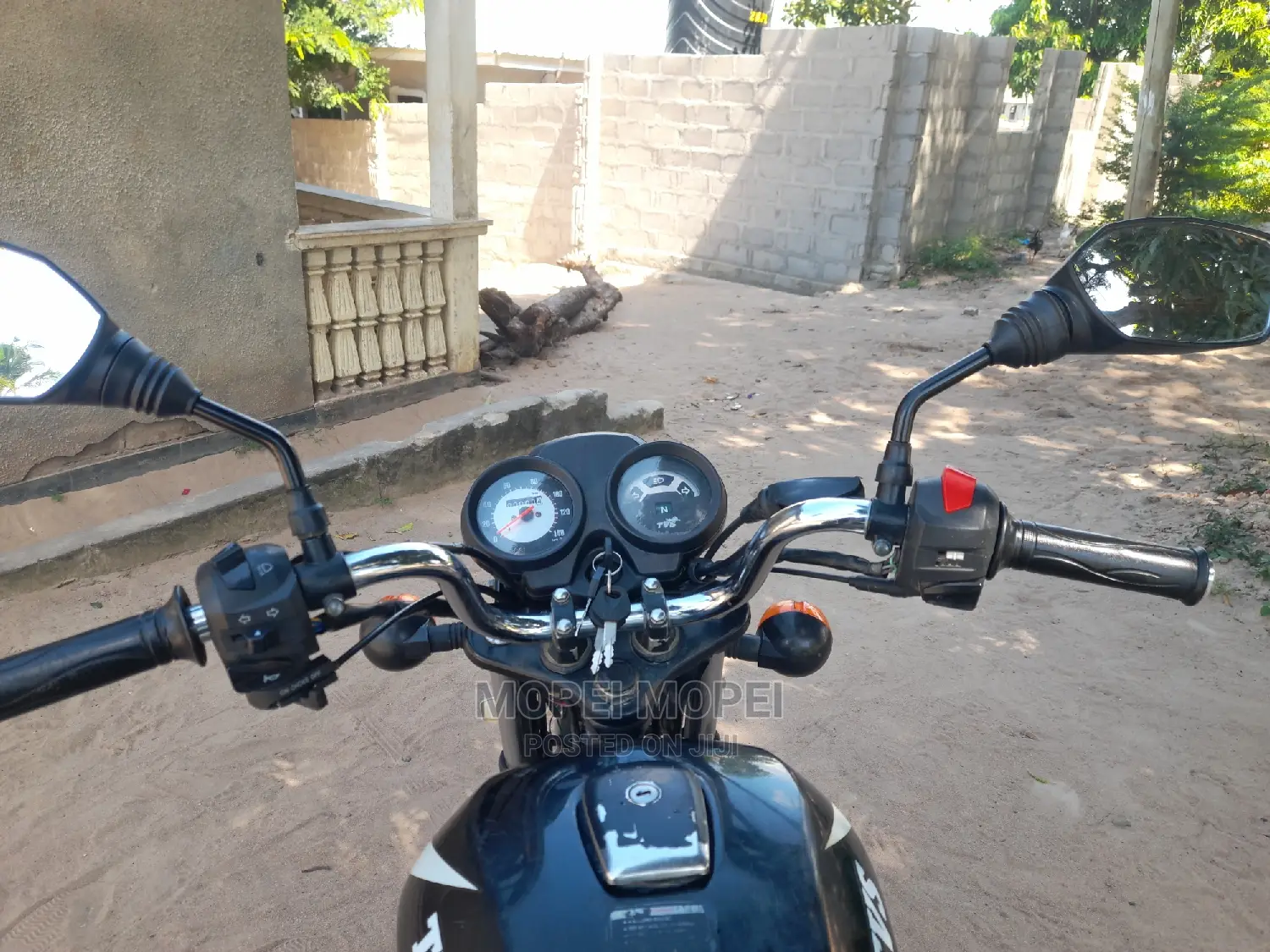 TVS HLX 125 2021 Blue