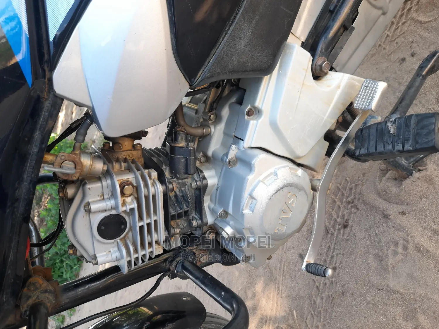 TVS HLX 125 2021 Blue