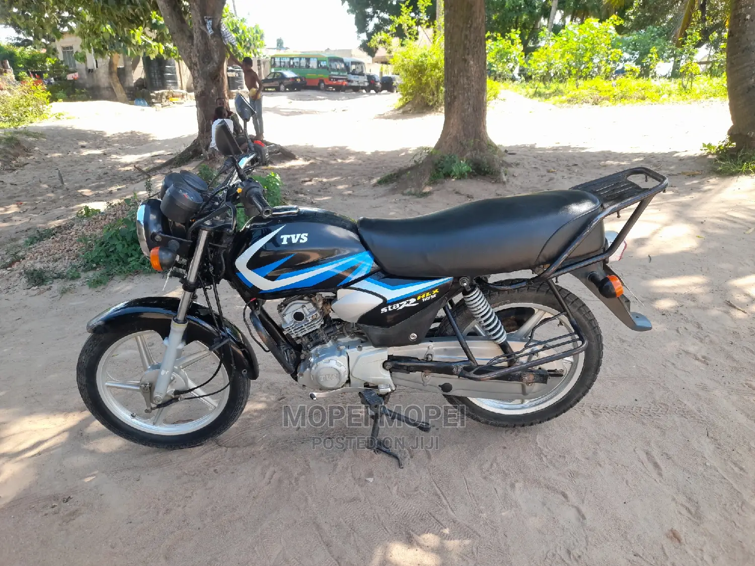 TVS HLX 125 2021 Blue
