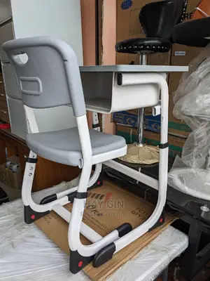 Desk /Dawati