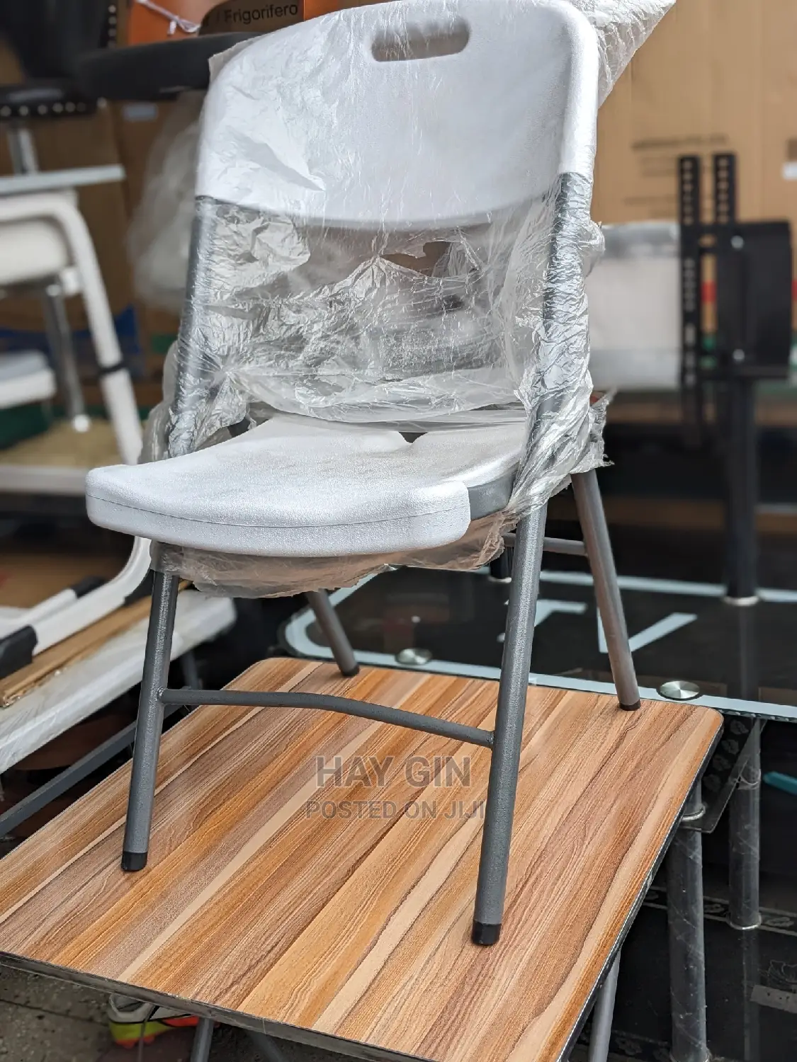 Kiti/Chair