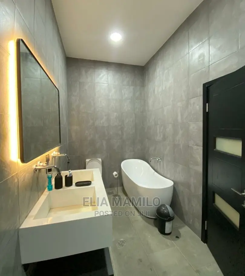 4bdrm House in Mbweni Jkt Dar Es, Kinondoni for sale