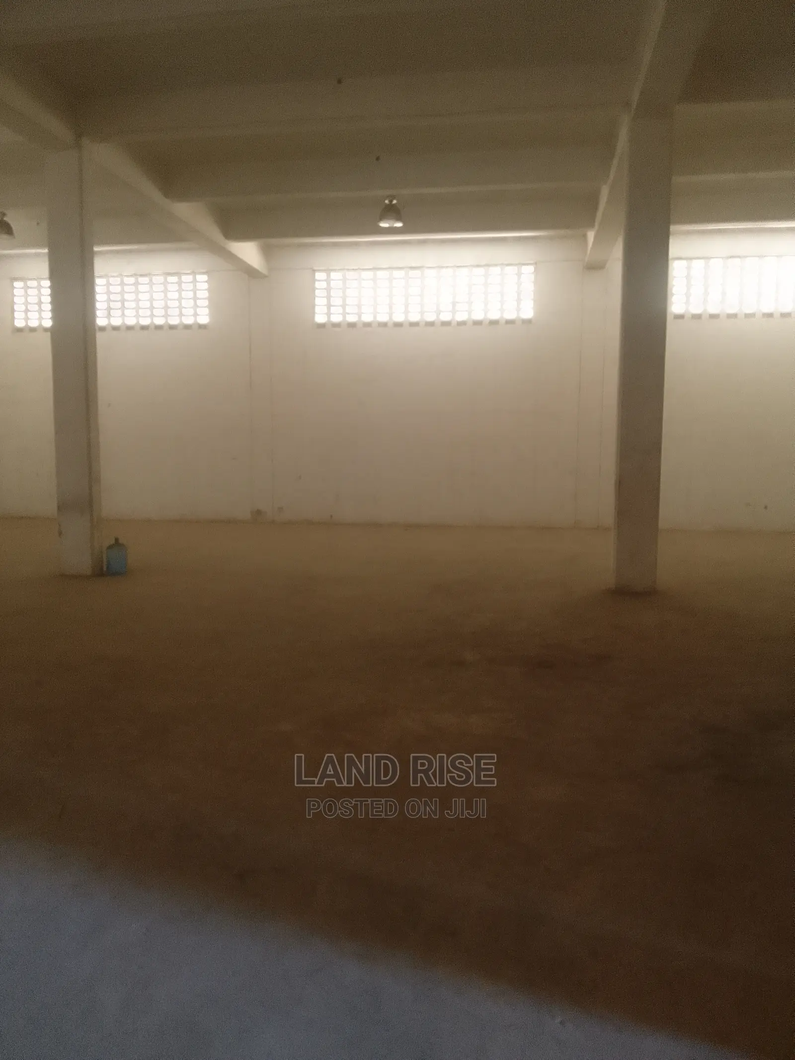 Warehouse SQM 800