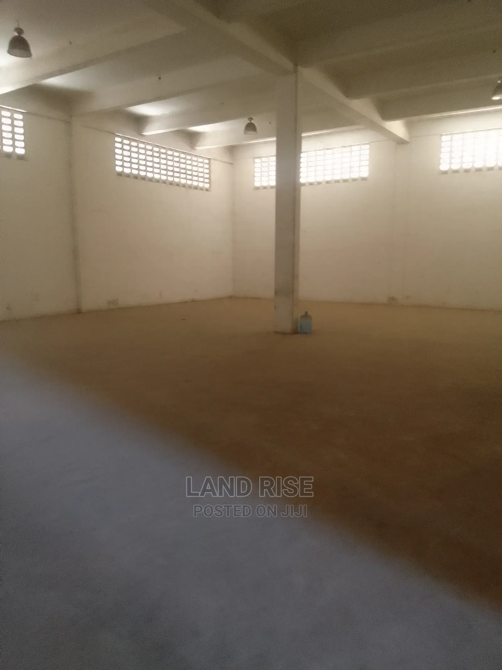 Warehouse SQM 800
