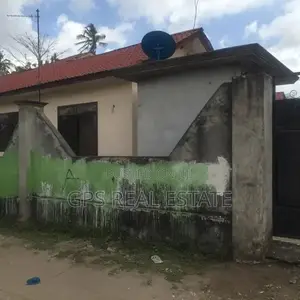 3bdrm House in Tabata Segerea, Kinondoni for sale