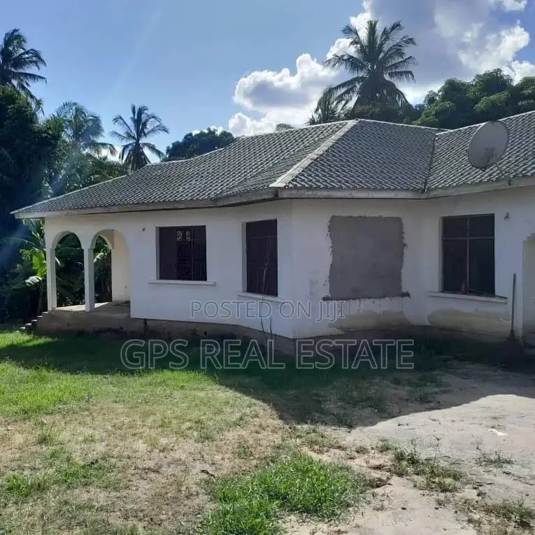 3bdrm House in Mbezi Mwisho, Kinondoni for sale
