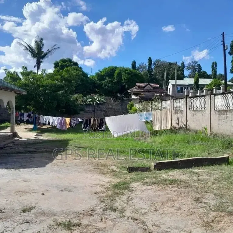 3bdrm House in Mbezi Mwisho, Kinondoni for sale