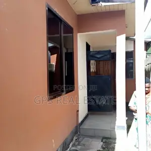 3bdrm House in Magengeni Chamazi for sale