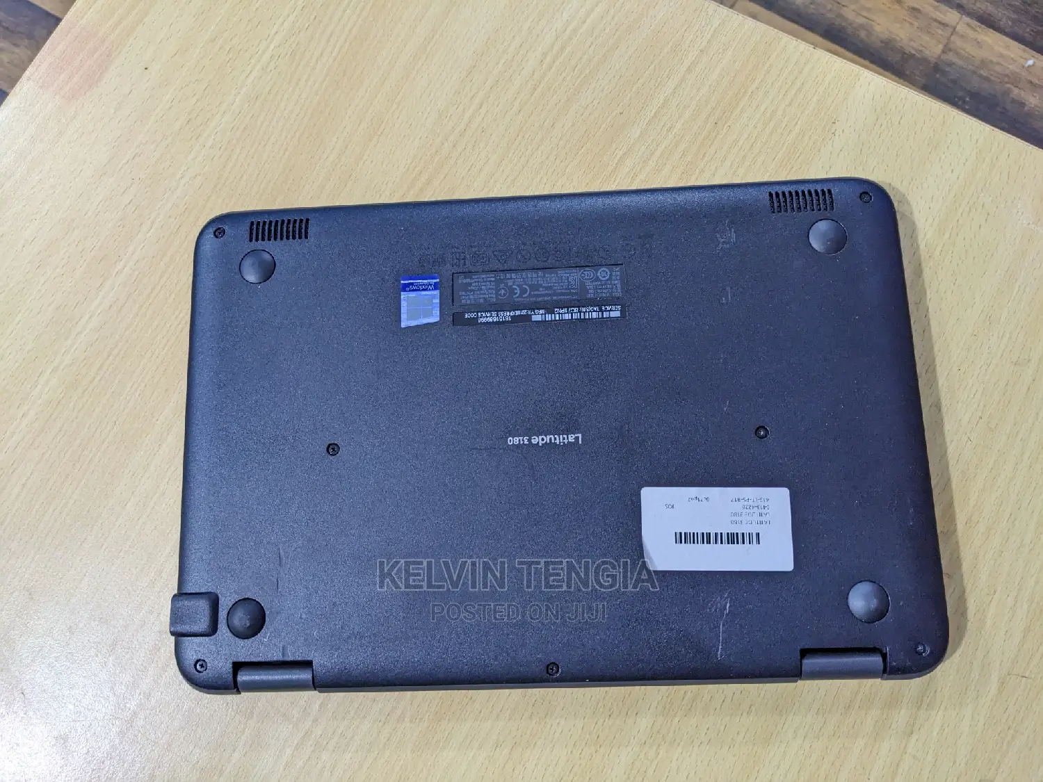 Laptop Dell Latitude 3180 4GB Intel Pentium SSD 250GB