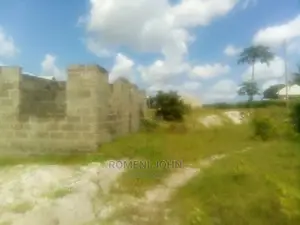 6bdrm House in Tanzania Dsm Ukonga for sale