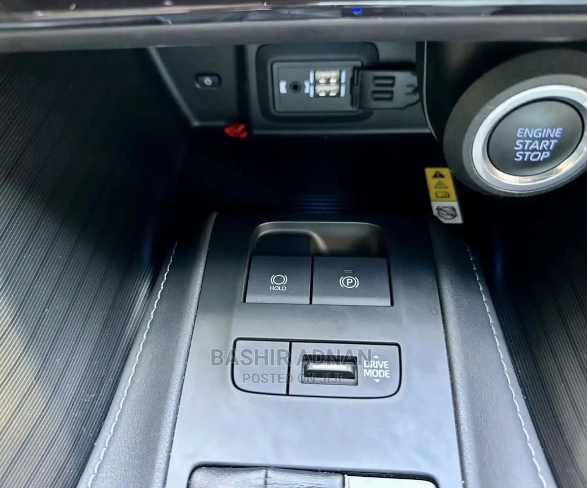 Toyota Harrier 2022 Black