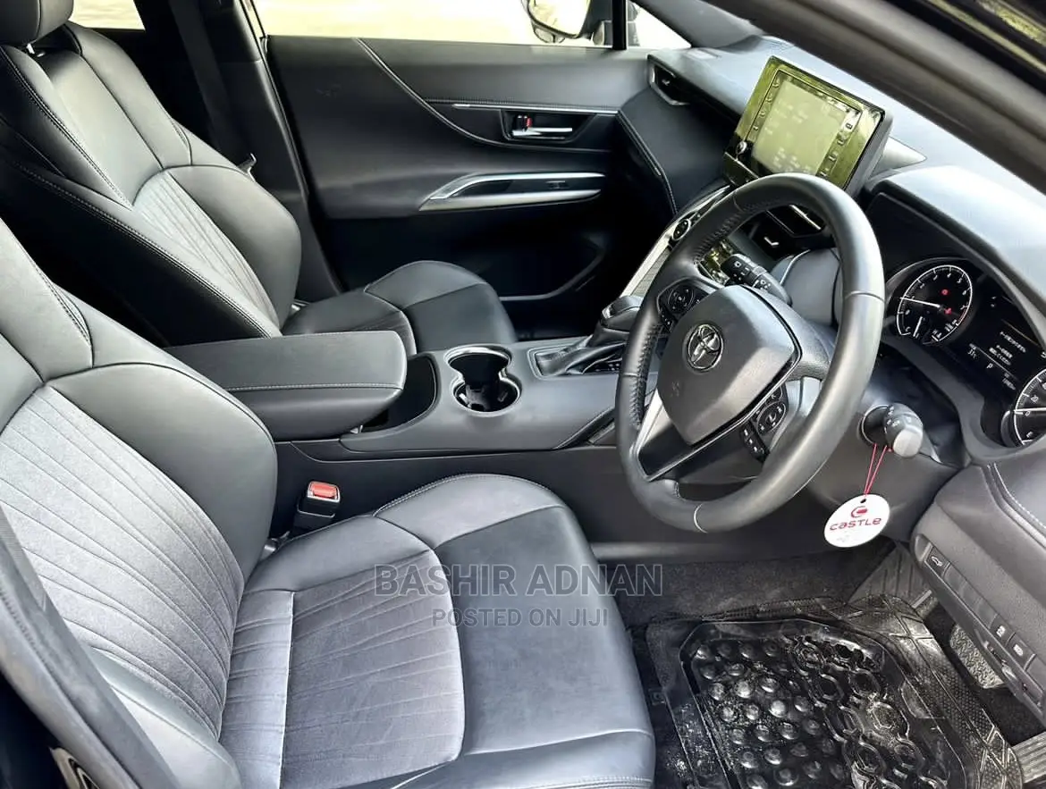 Toyota Harrier 2022 Black