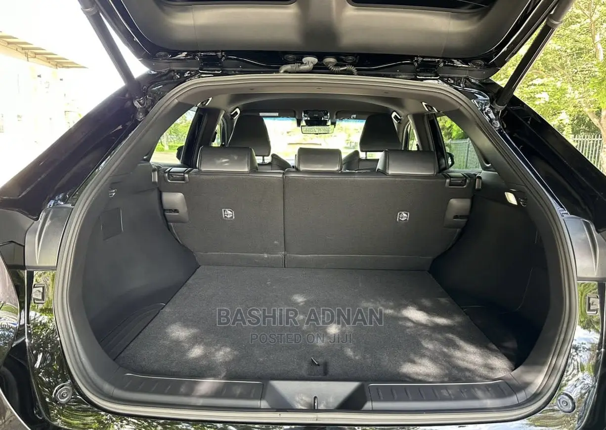 Toyota Harrier 2022 Black