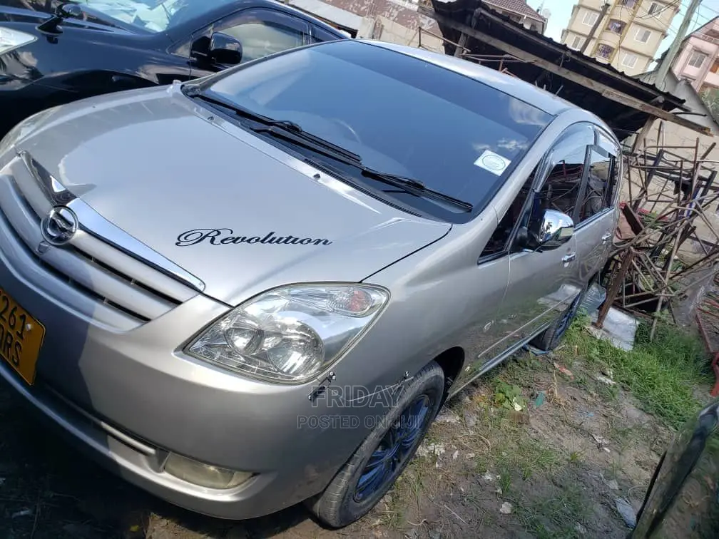 Toyota Corolla Spacio 2005 Silver