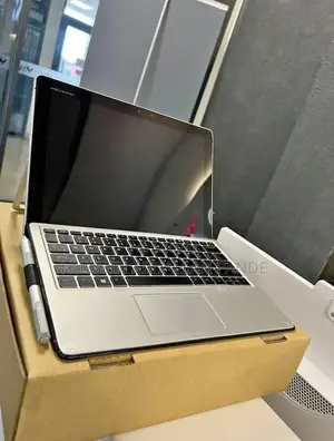Laptop HP EliteBook X2 1012 G2 8GB Intel Core I5 SSHD (Hybrid) 256GB