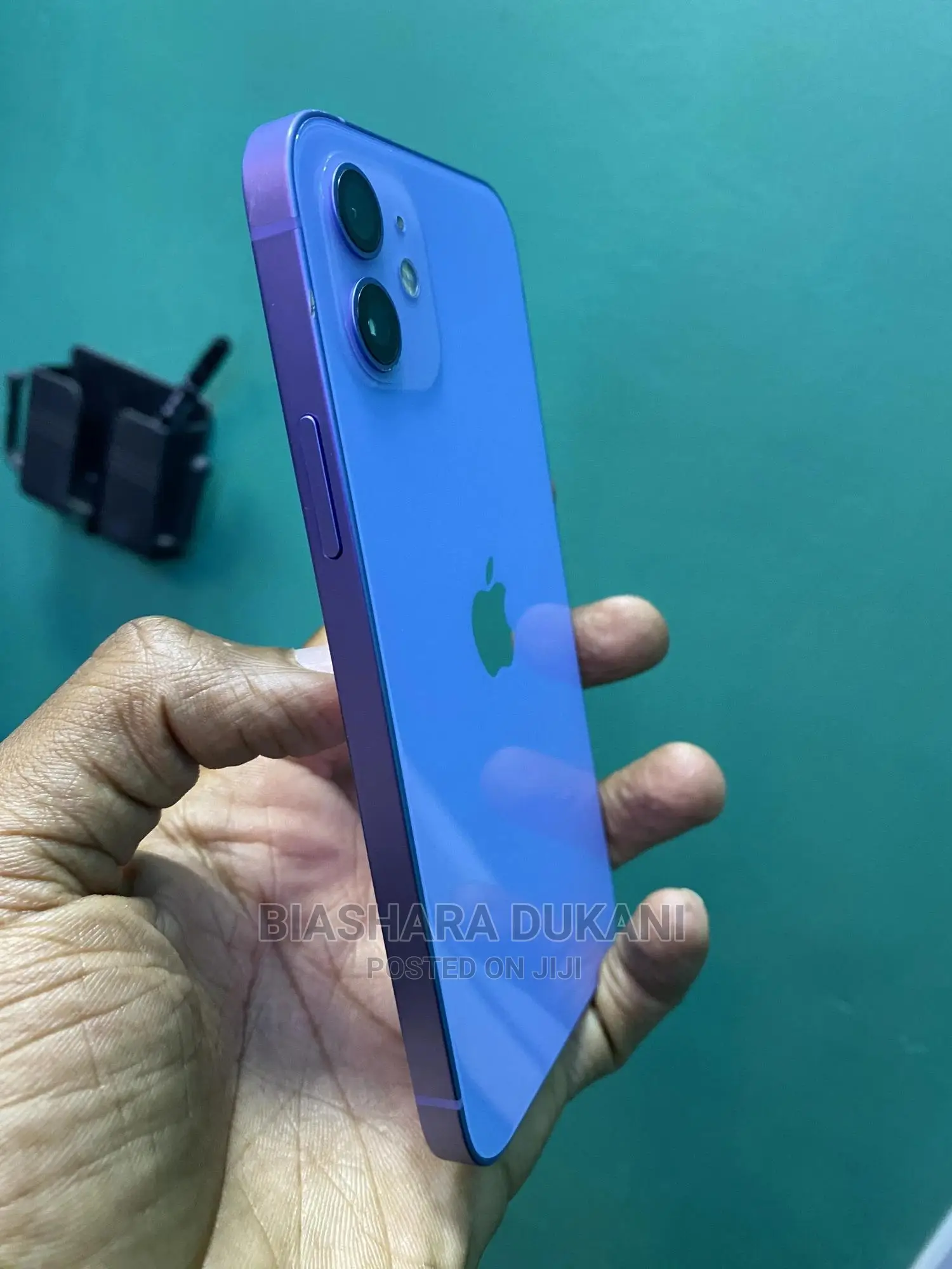 Apple iPhone 12 64 GB