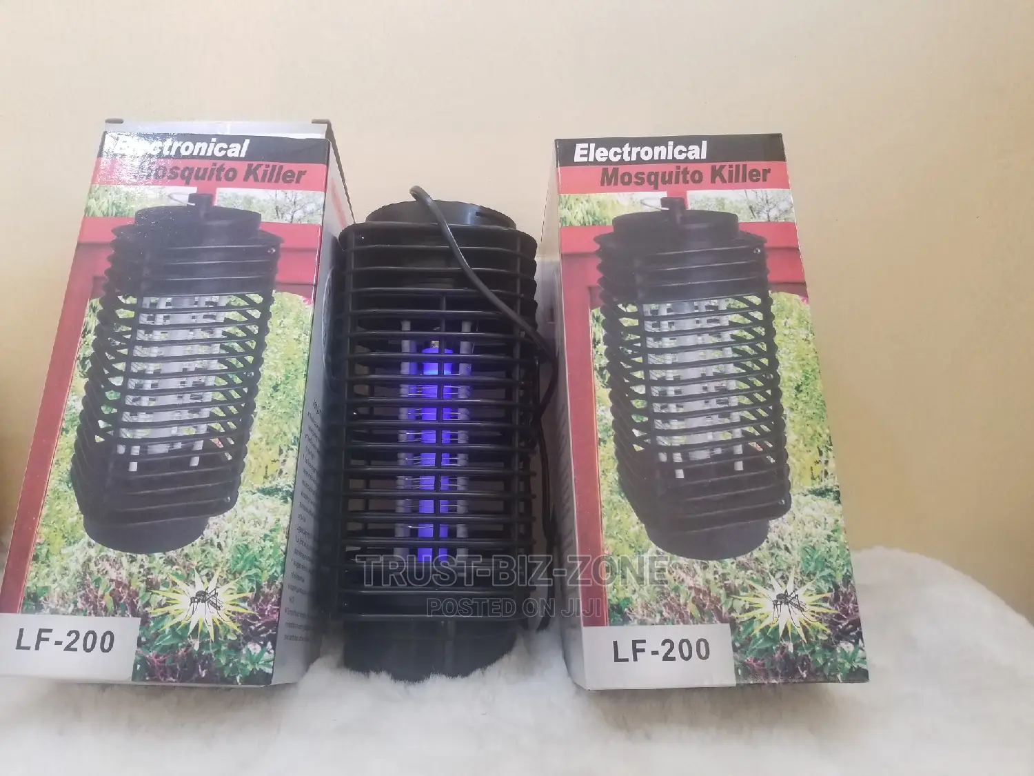 Electric Mosquitors Killer Lamp Mashine.