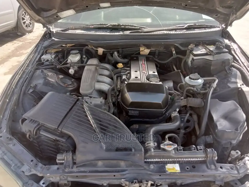 Toyota Altezza 2002 Beige