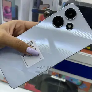 New Infinix Hot 30 128 GB White