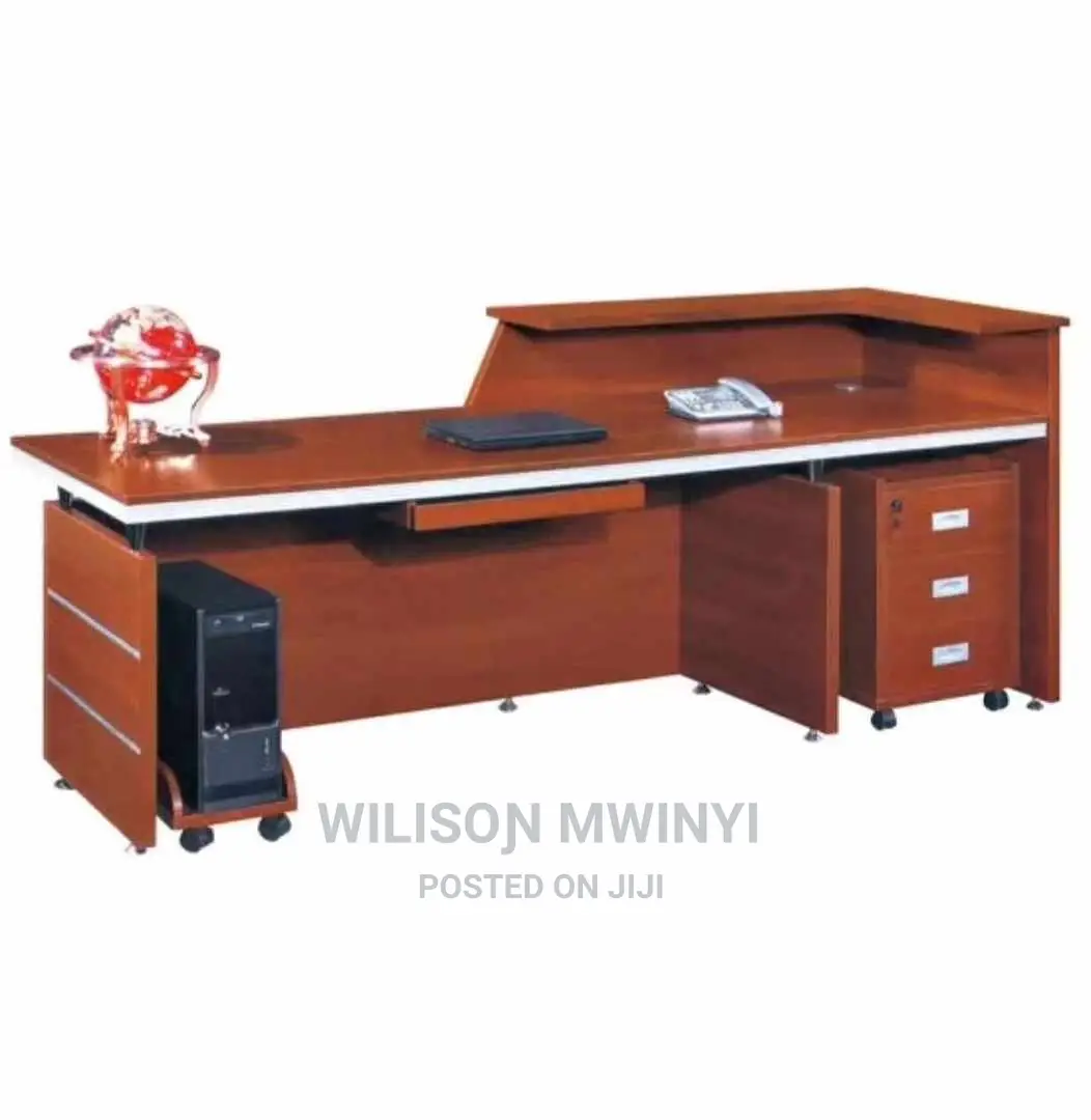 Reception Table(Meza Ya Mapokezi)