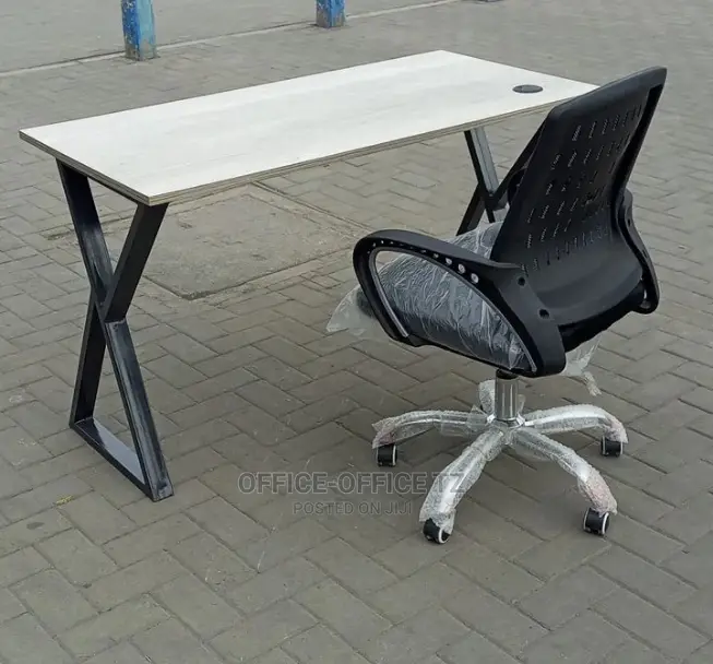 Metal Table+Chair