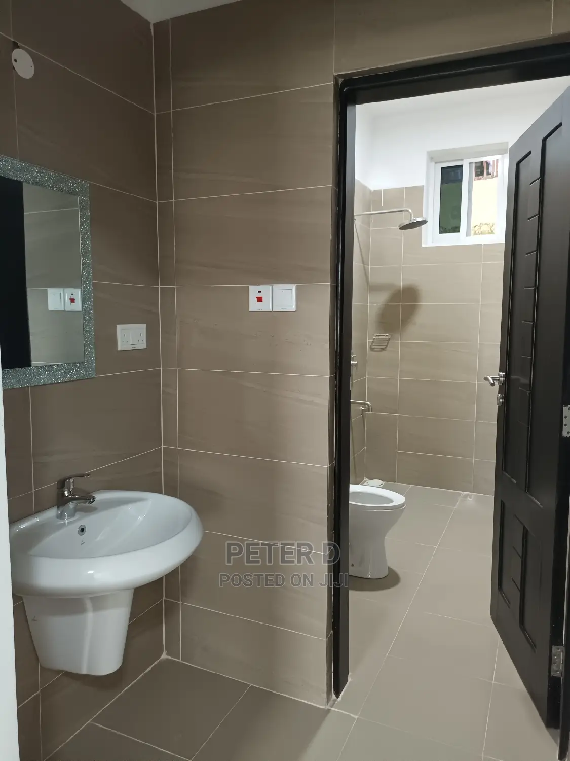 Furnished 3bdrm Apartment in Upanga West for rent