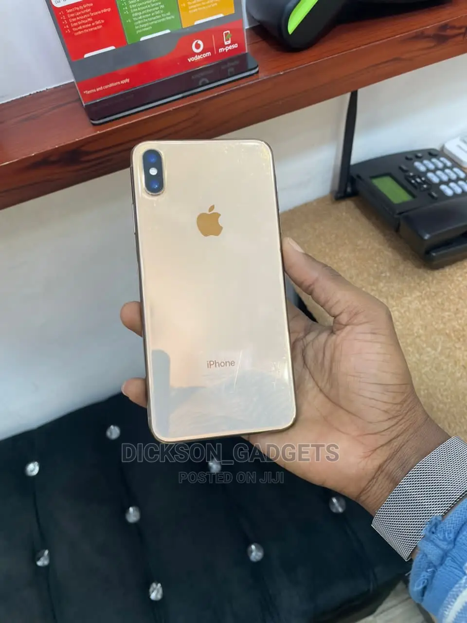 Apple iPhone XS Max 64 GB Gold