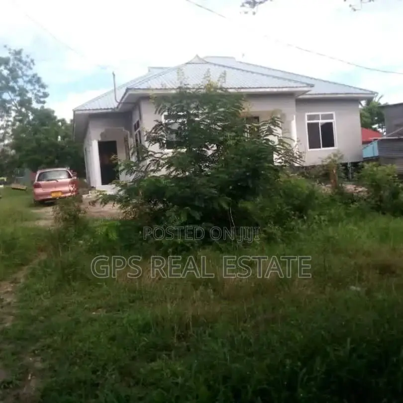 3bdrm House in Kiluvya for sale