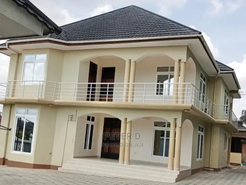 5bdrm House in Bunju for sale