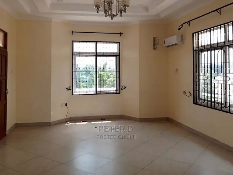 5bdrm House in Bunju for sale