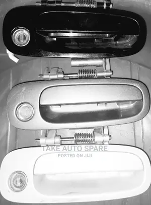 Toyota Carina Door Handles Right Driver Side.