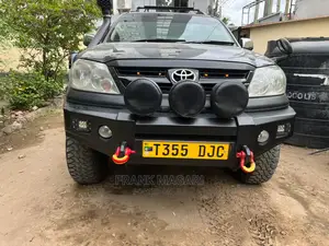 Toyota Fortuner 2006 Black
