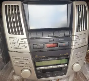 Toyota Harrier 240 Radio and Ac Control