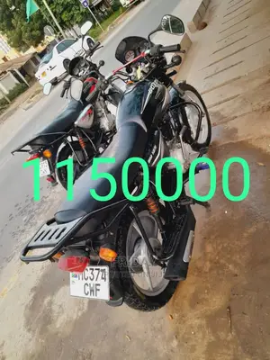TVS HLX 125 2020 Black