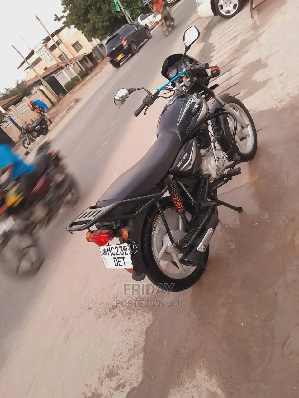 TVS HLX 125 2020 Black