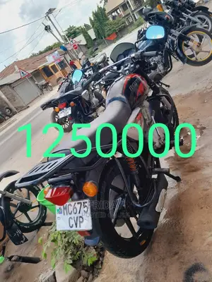 TVS HLX 125 2020 Black