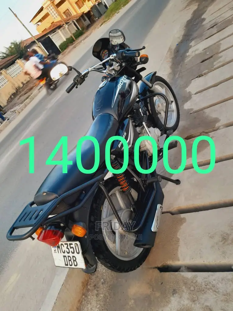 TVS HLX 125 2020 Black