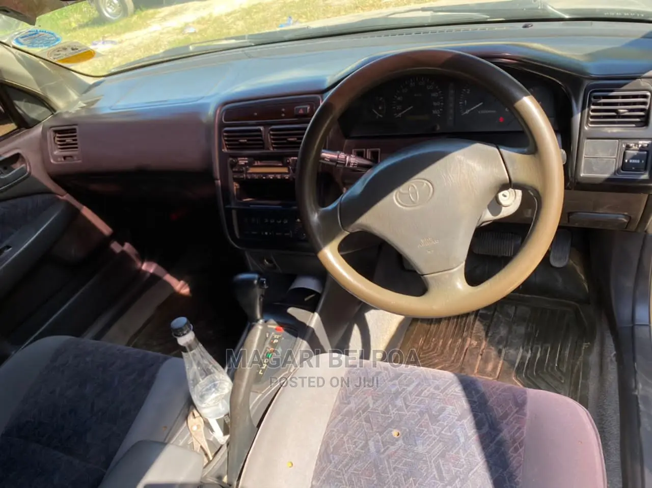 Toyota Carina 2000 Silver