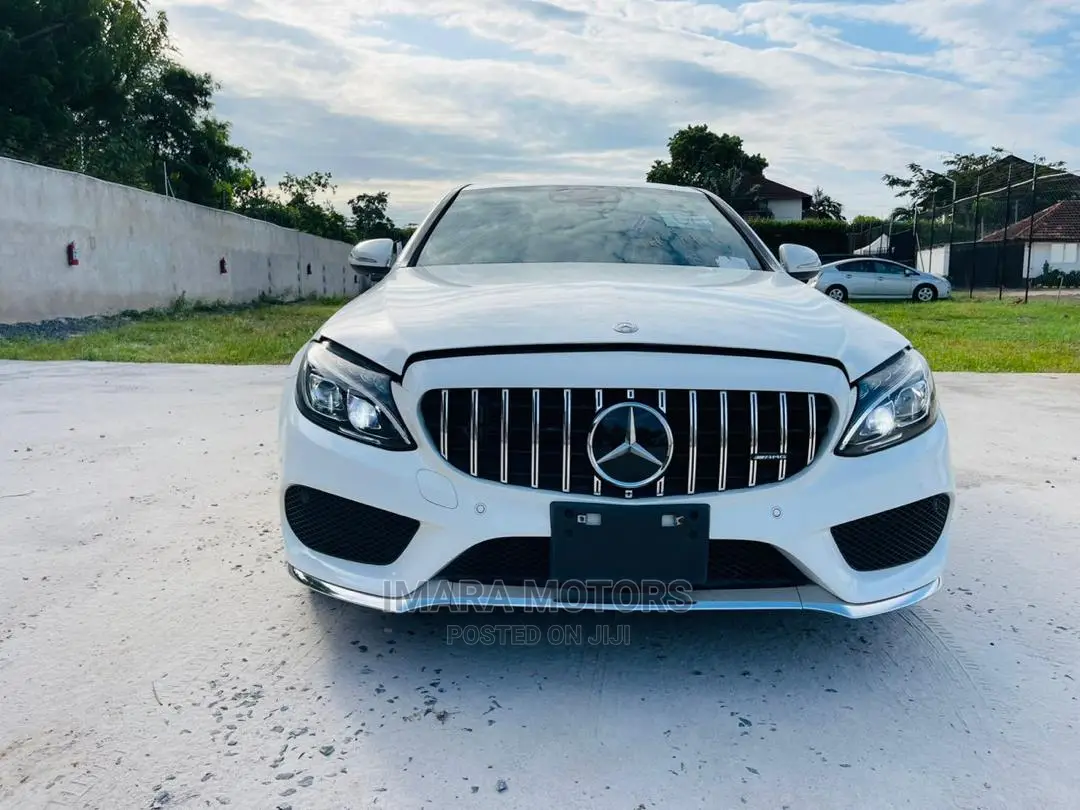 Mercedes-Benz C-Class 2016 White
