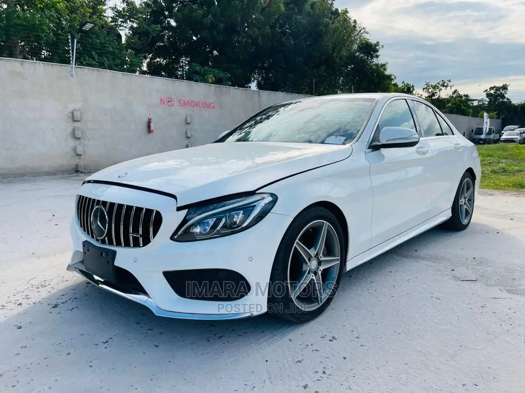 Mercedes-Benz C-Class 2016 White